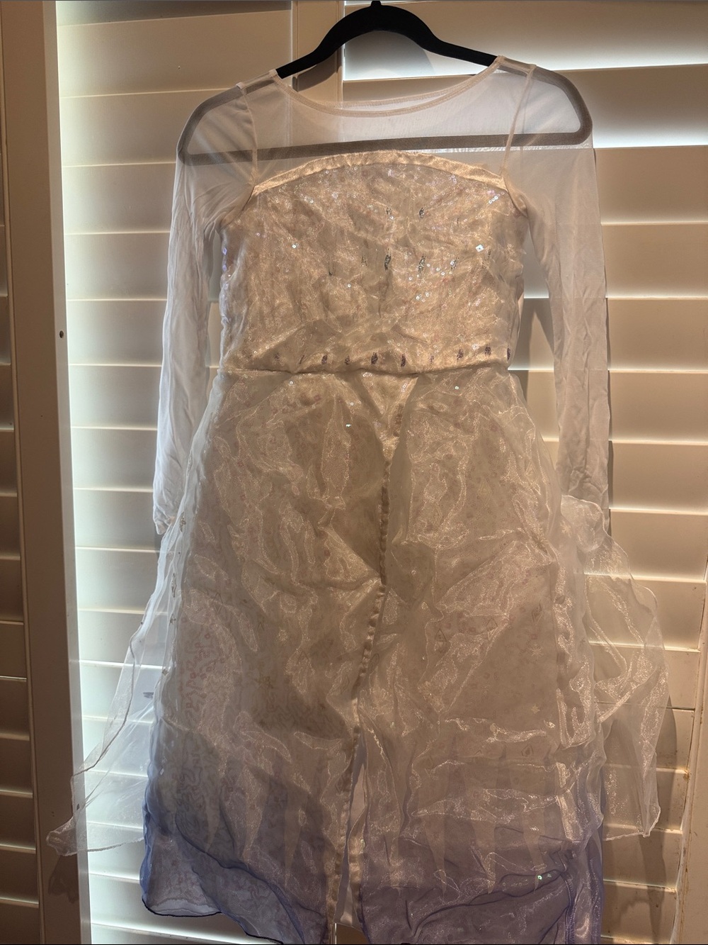 Disney Frozen 2 Elsa costume size 7/8